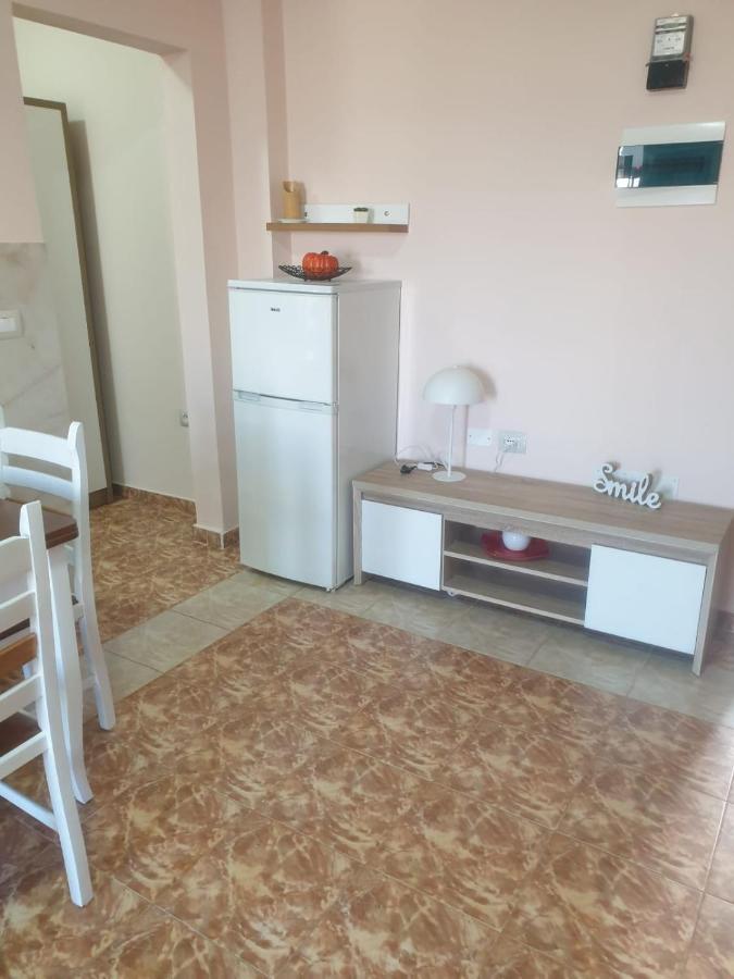Jozi Kaiser Apartment 4 Дуррес Екстер'єр фото