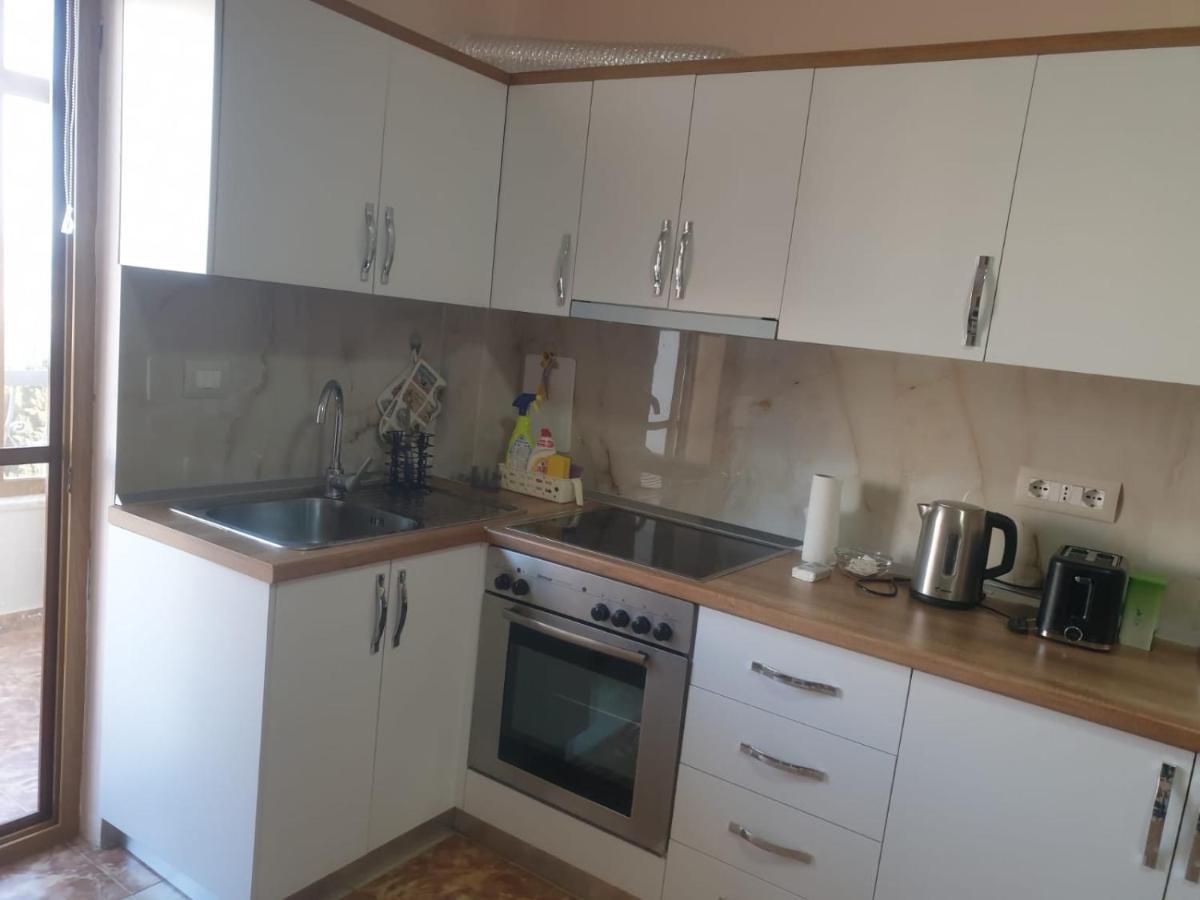 Jozi Kaiser Apartment 4 Дуррес Екстер'єр фото